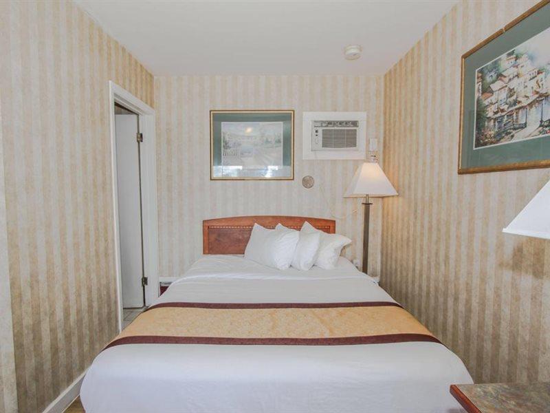 Canadas Best Value Inn YYC Buitenkant foto