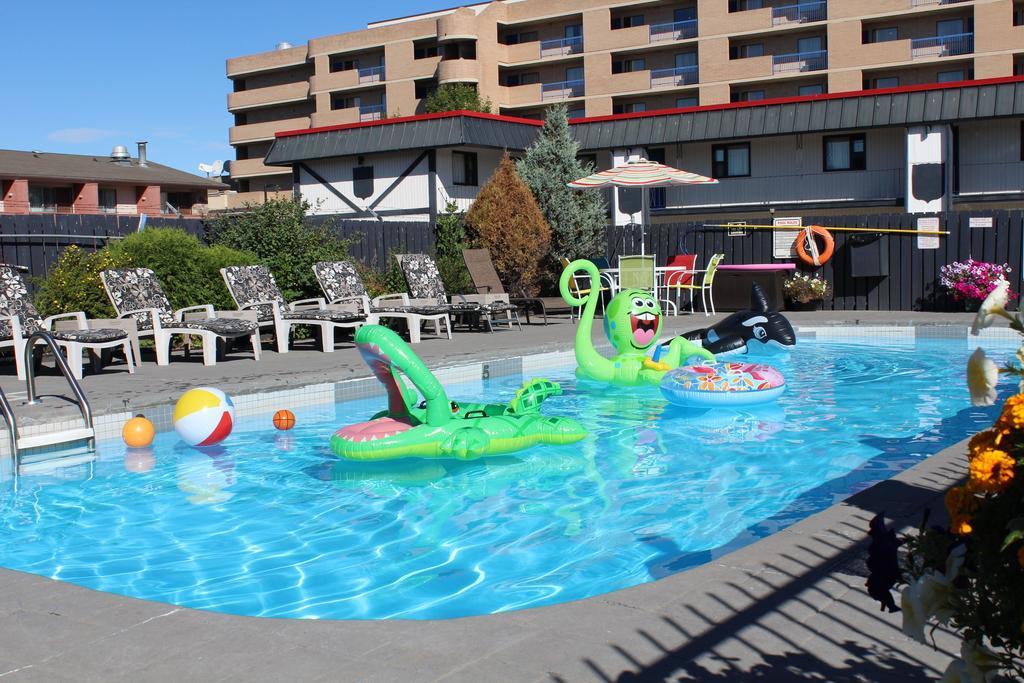 Canadas Best Value Inn YYC Buitenkant foto