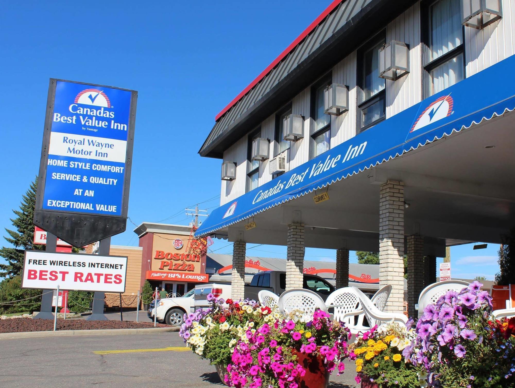 Canadas Best Value Inn YYC Buitenkant foto